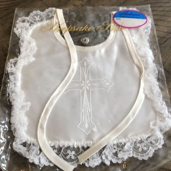 Madonna Christening Bib Lace and Satin w/Snap Keepsake Bib Holder Made in USA - Picture 6 of 17